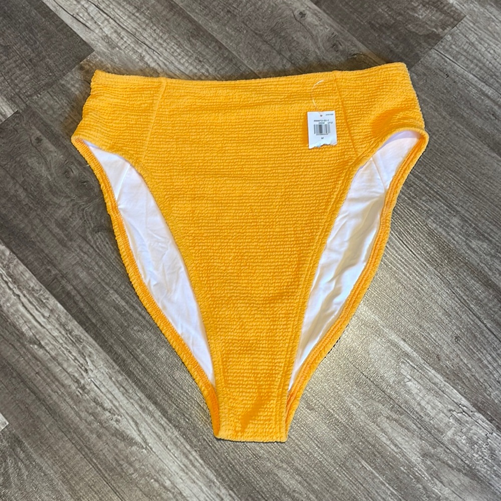 NWT Old Navy High Waist Bikini Bottom. Medium